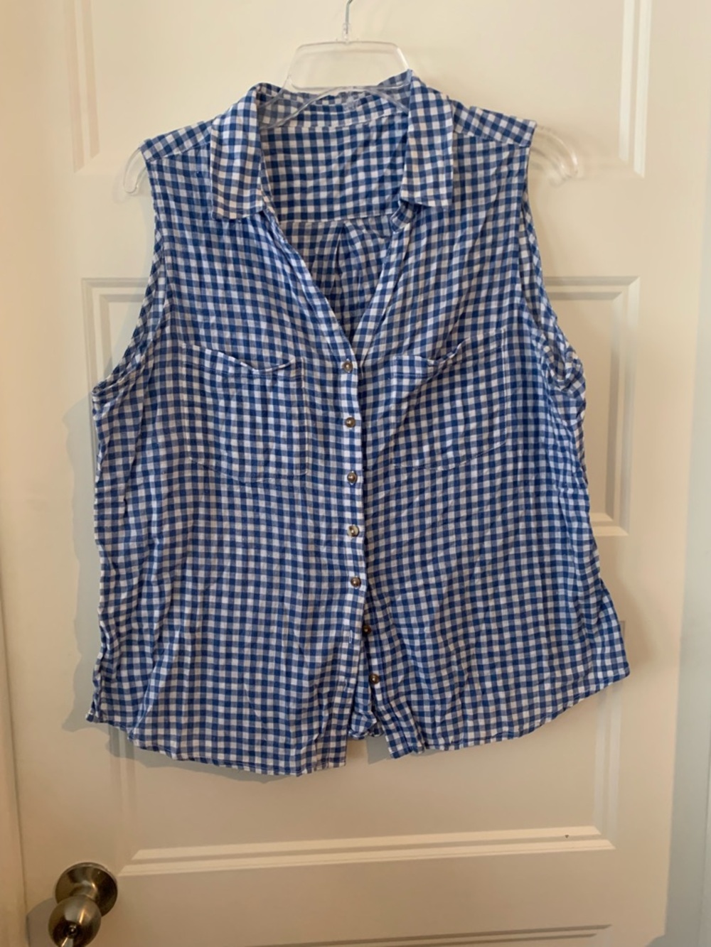 Women's Sleeveless light Blue & white Gingham 100%cotton fit blouse